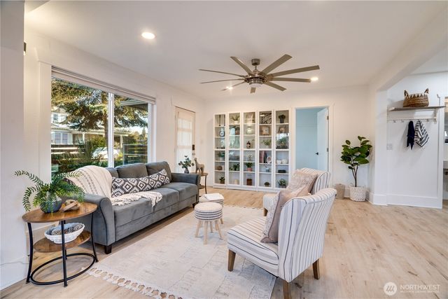 508 N K Street, Tacoma, WA 98403