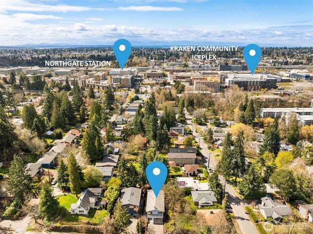 10317 Roosevelt Way NE, Seattle, WA 98125