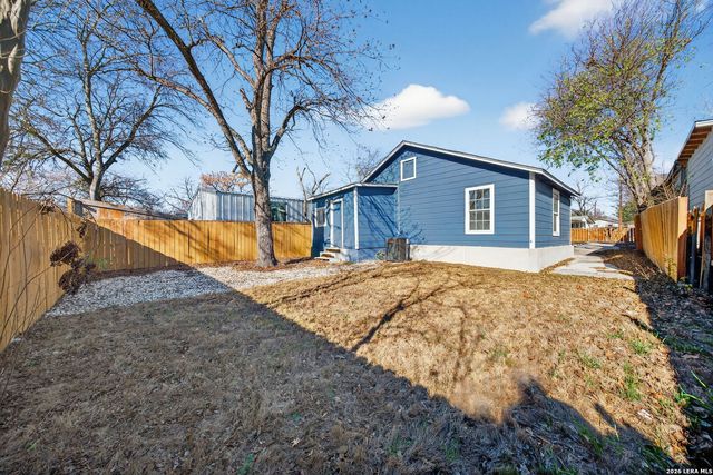 146 Leroux, San Antonio, TX 78207