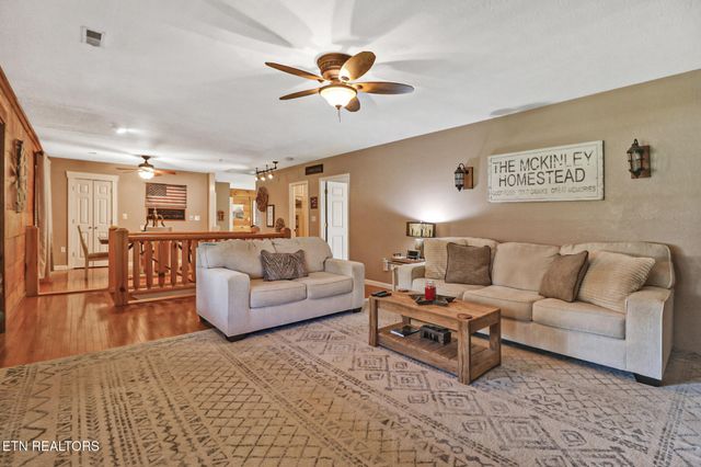 108 Grace Lane, Crossville, TN 38555