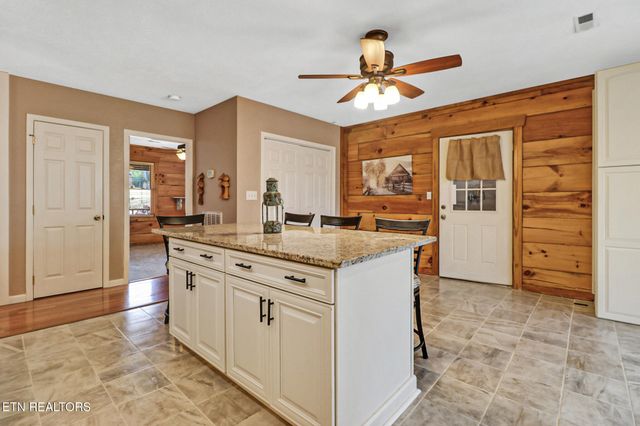 108 Grace Lane, Crossville, TN 38555