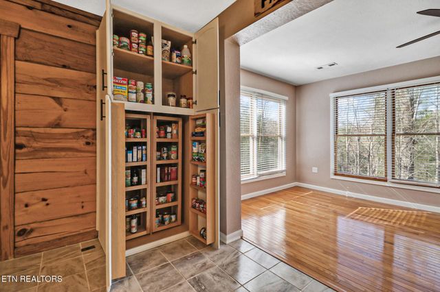 108 Grace Lane, Crossville, TN 38555