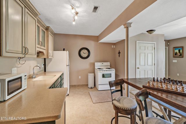 108 Grace Lane, Crossville, TN 38555