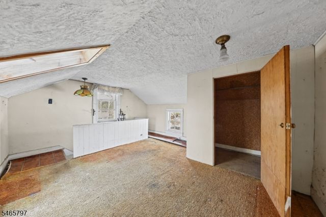 43 Bank St, Sussex Boro, NJ 07461