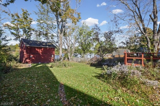 43 Bank St, Sussex Boro, NJ 07461