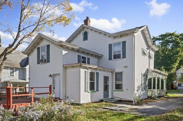 43 Bank St, Sussex Boro, NJ 07461