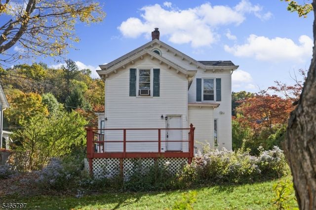 43 Bank St, Sussex Boro, NJ 07461