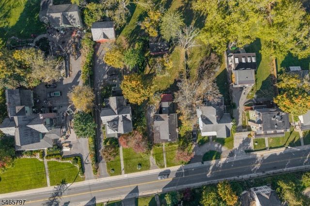 43 Bank St, Sussex Boro, NJ 07461