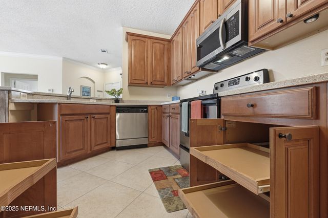 10000 GATE Parkway N 1528, Jacksonville, FL 32246