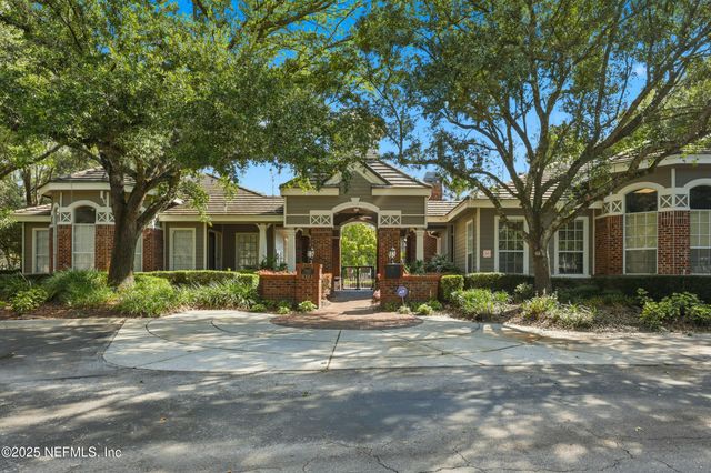 10000 GATE Parkway N 1528, Jacksonville, FL 32246