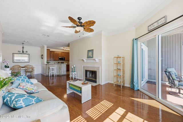 10000 GATE Parkway N 1528, Jacksonville, FL 32246