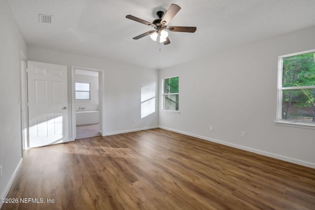 2830 TANSY Avenue, Middleburg, FL 32068