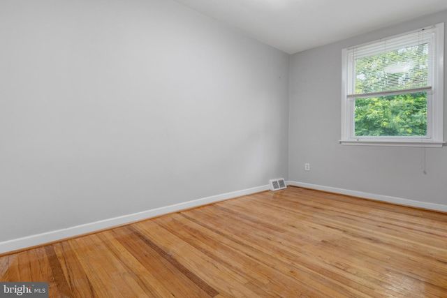 3439 AINSLIE ST, Philadelphia, PA 19129