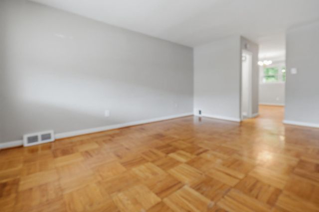 3439 AINSLIE ST, Philadelphia, PA 19129
