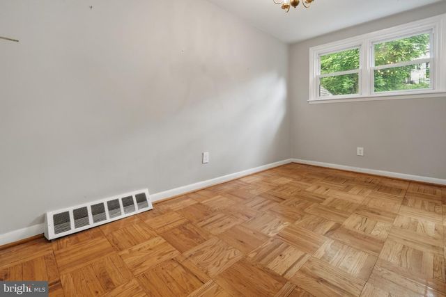 3439 AINSLIE ST, Philadelphia, PA 19129