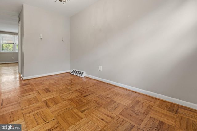 3439 AINSLIE ST, Philadelphia, PA 19129