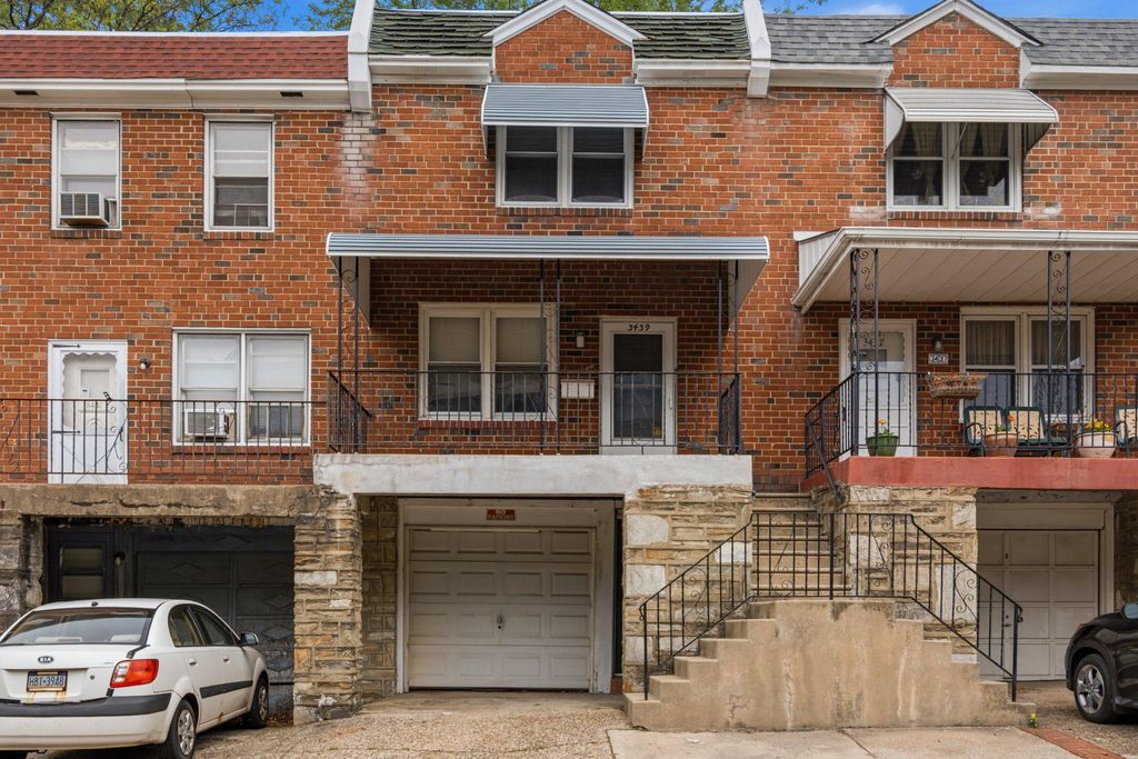 3439 AINSLIE ST, Philadelphia, PA 19129
