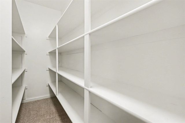 2580 West Port Drive, Kalamazoo, MI 49009