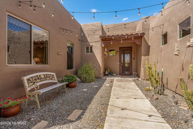 12573 N Fallen Shadows Drive, Marana, AZ 85658