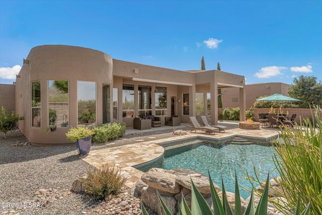 12573 N Fallen Shadows Drive, Marana, AZ 85658