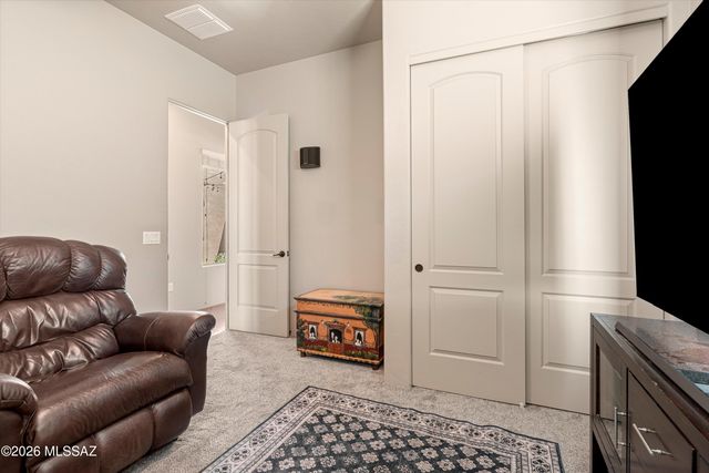 12573 N Fallen Shadows Drive, Marana, AZ 85658