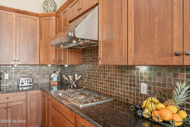 12573 N Fallen Shadows Drive, Marana, AZ 85658