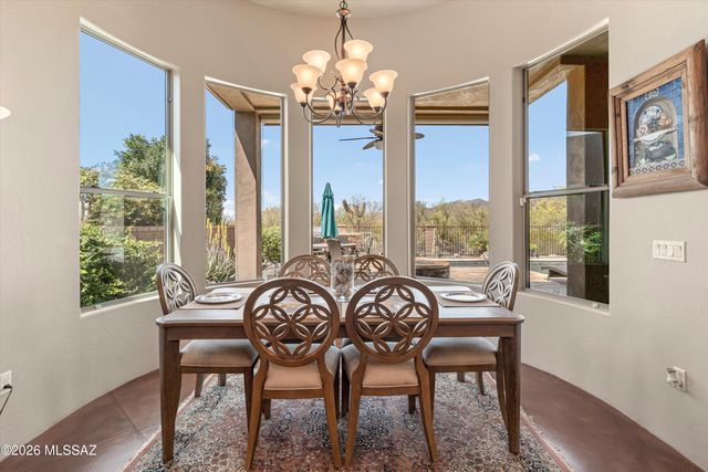 12573 N Fallen Shadows Drive, Marana, AZ 85658