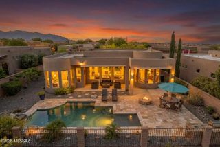 12573 N Fallen Shadows Drive, Marana, AZ 85658