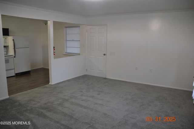 6 Wintergreen Lane, C, Whiting, NJ 08759