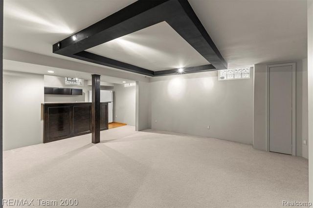 835 S Silvery Lane, Dearborn, MI 48124