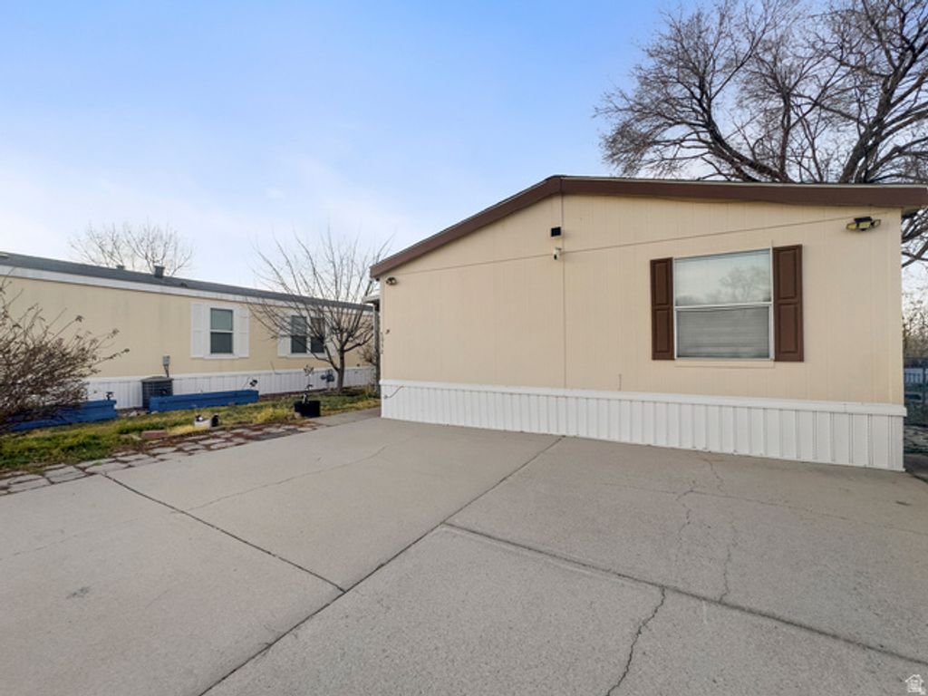 7032 W APALOOSA DR #24, West Valley City, UT 84128 — photo 3