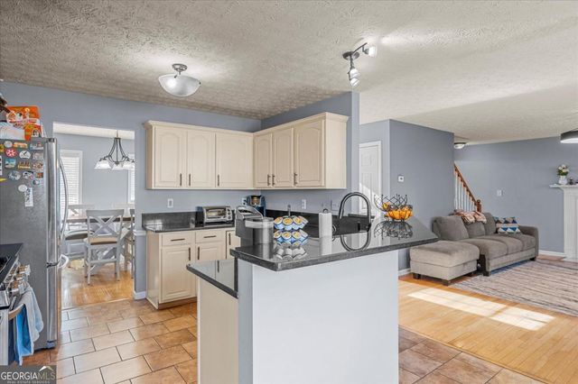 375 Bethesda Park Trail, Lawrenceville, GA 30044