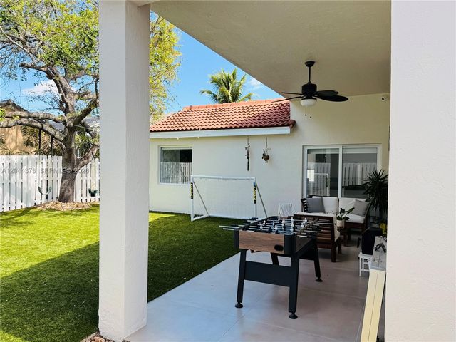 646 Stanton Drive, Weston, FL 33326