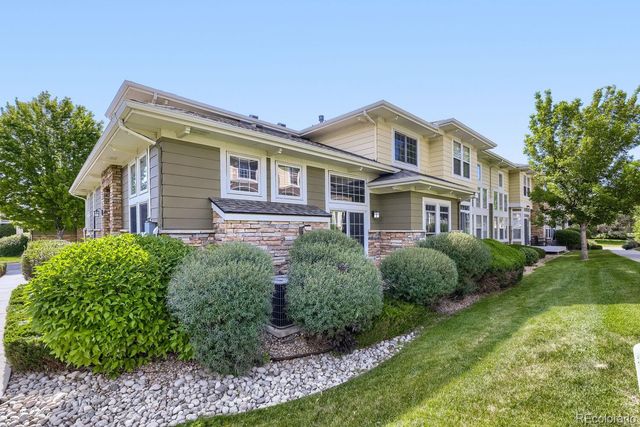 3000 E 112th Avenue 100, Northglenn, CO 80233