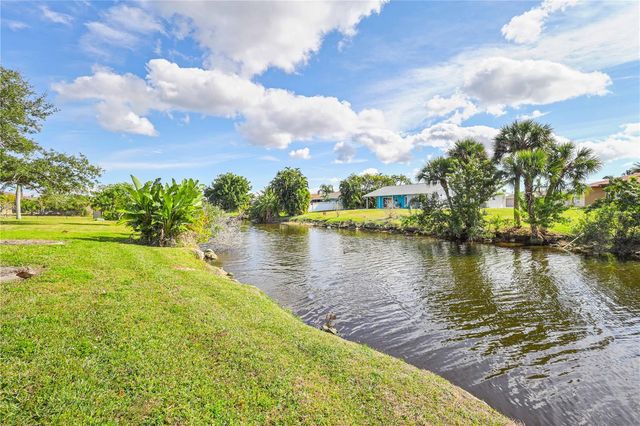 208 ANNAPOLIS LANE, Rotonda West, FL 33947