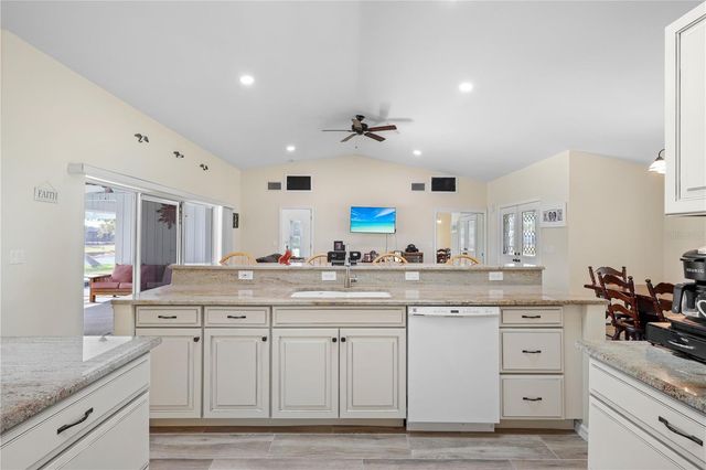 208 ANNAPOLIS LANE, Rotonda West, FL 33947