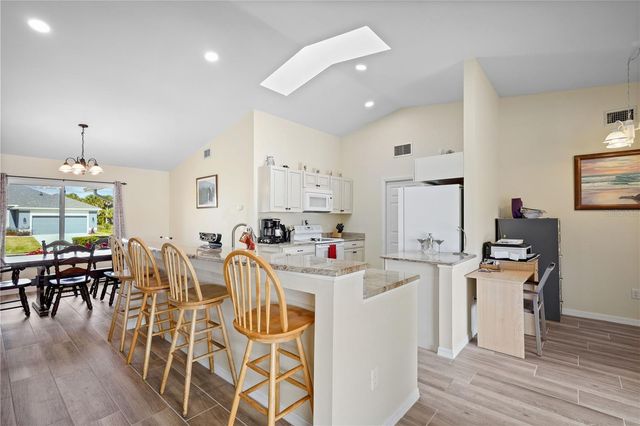 208 ANNAPOLIS LANE, Rotonda West, FL 33947