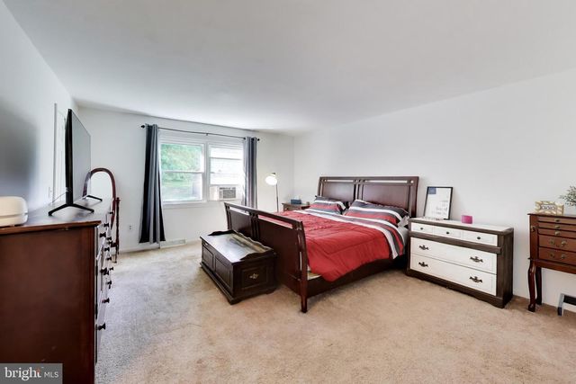 3240 JUNIPER LN, Huntingtown, MD 20639