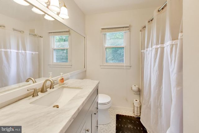 3240 JUNIPER LN, Huntingtown, MD 20639