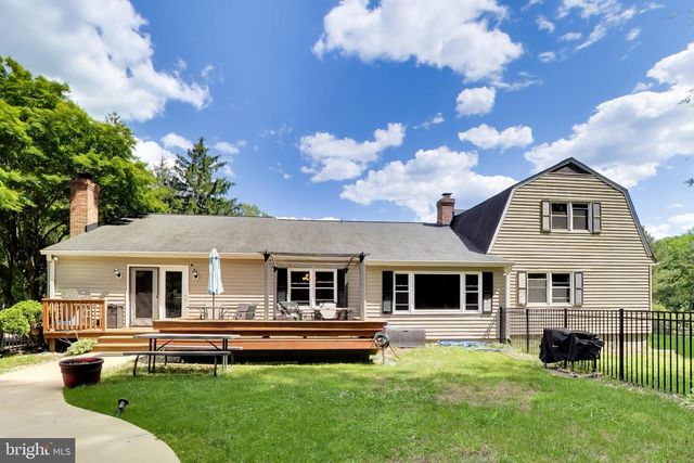 3240 JUNIPER LN, Huntingtown, MD 20639