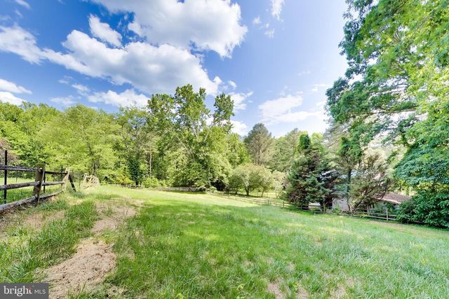 3240 JUNIPER LN, Huntingtown, MD 20639