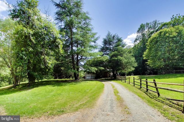3240 JUNIPER LN, Huntingtown, MD 20639