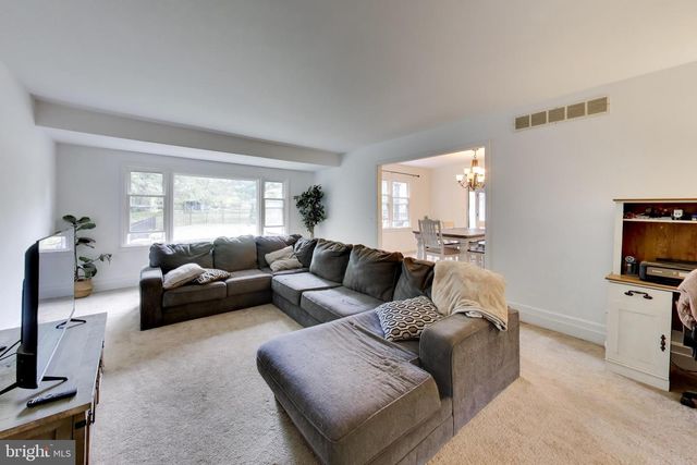 3240 JUNIPER LN, Huntingtown, MD 20639