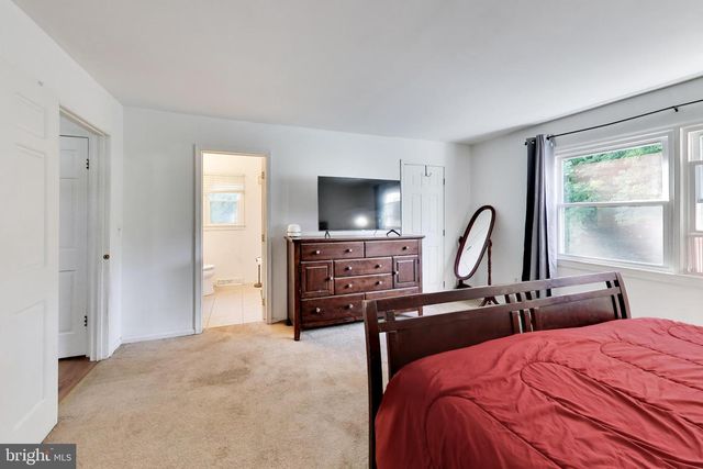 3240 JUNIPER LN, Huntingtown, MD 20639
