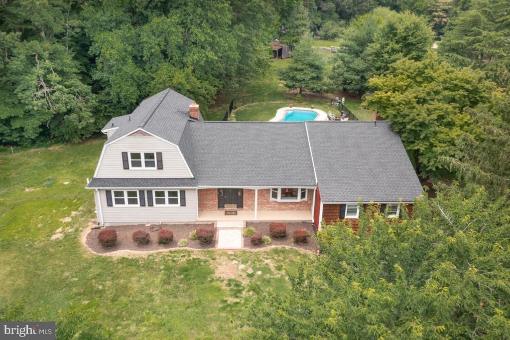 3240 JUNIPER LN, Huntingtown, MD 20639