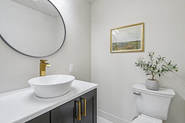 7301 Cedar Creek Trail, Madison, WI 53717