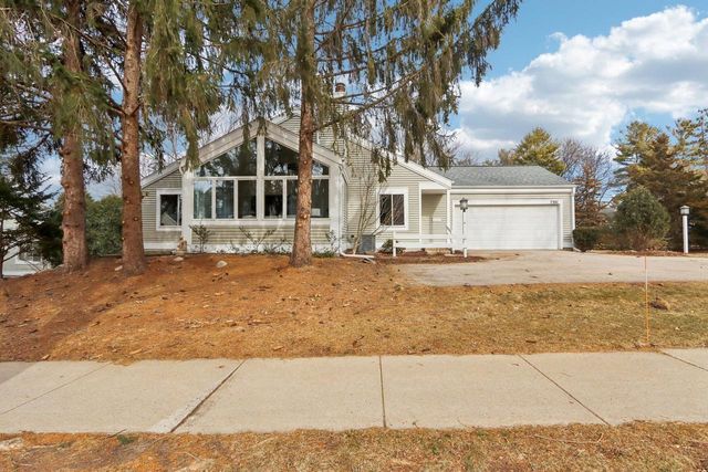 7301 Cedar Creek Trail, Madison, WI 53717