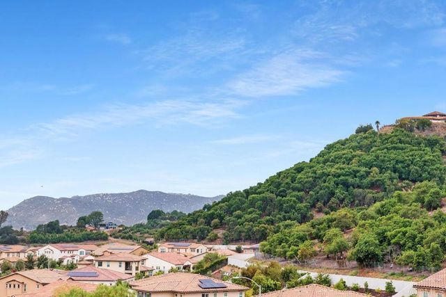 1365 Vista Avenue, Escondido, CA 92026