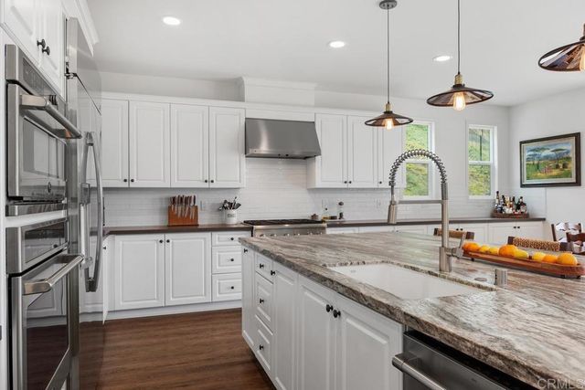 1365 Vista Avenue, Escondido, CA 92026