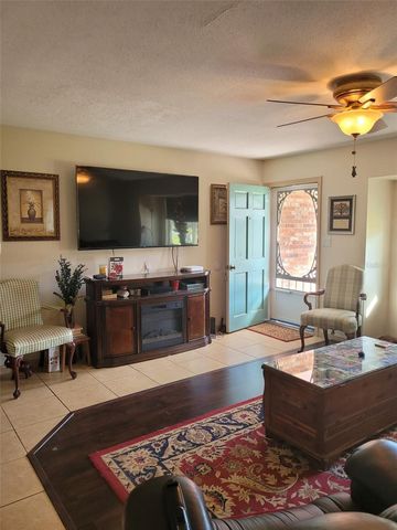 12370 SE 138 AVENUE, Ocklawaha, FL 32179